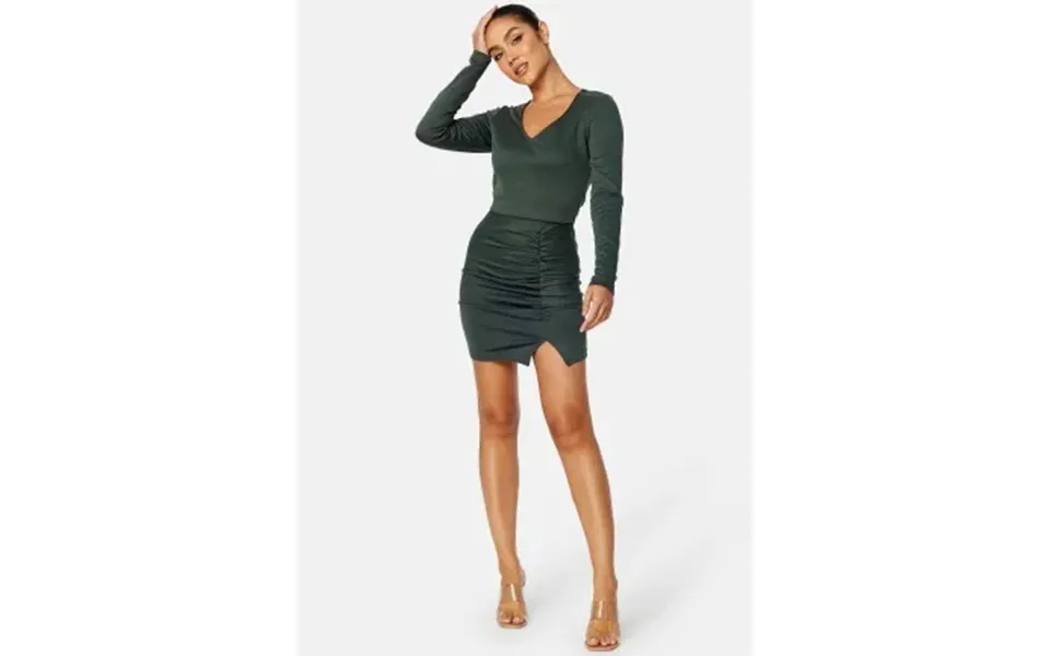 Selecting a dress for the New Year's corporate party 2024 Bubbleroom Bubbleroom Valentina Mini Skirt Set Dark Green L 96237608 7333340171271 large