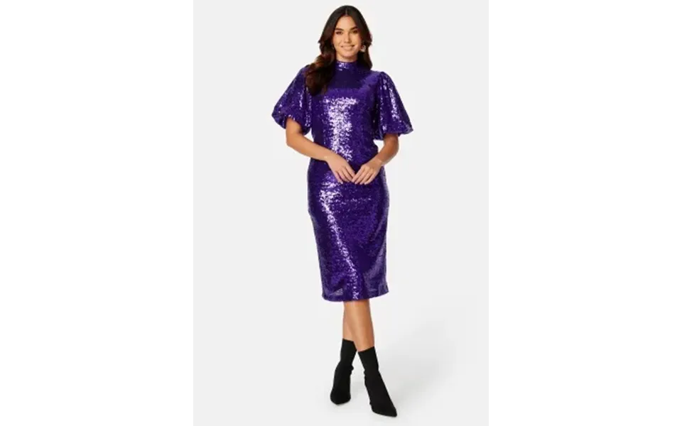 Selecting a dress for the New Year's corporate party 2024 Bubbleroom Selected Femme Sola 2 4 Midi Sequins Dress Acai 34 72220401 5715318689988 large