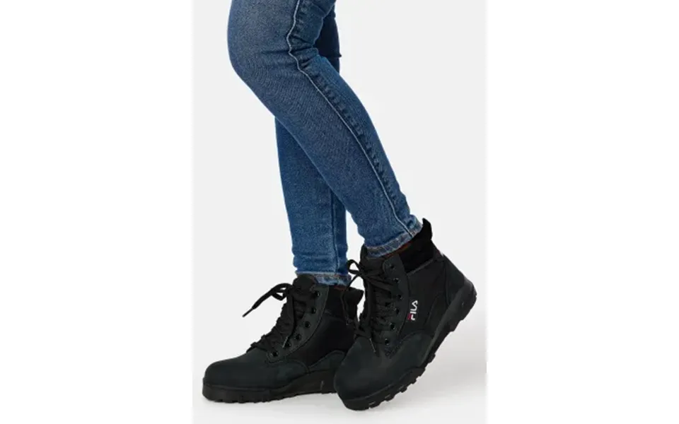 Fashionable women's boots: which ones to wear in 2024? Bubbleroom Fila Grunge Ii Mid Wmn 80010 Black 40 59484998 8719477731288 large